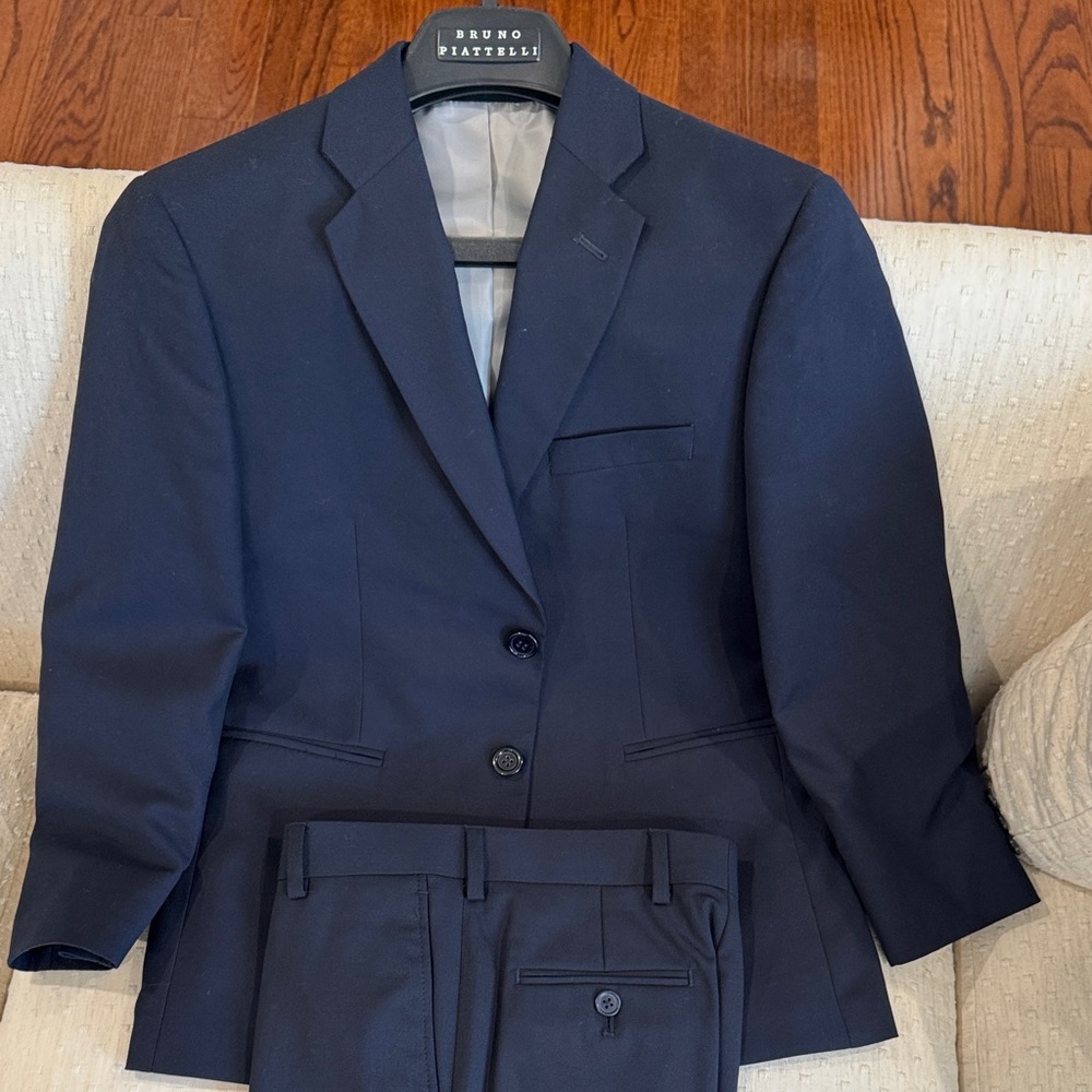 Bruno Piattelli Men's Navy Suit Jacket with Tallia Navy Wool Trousers